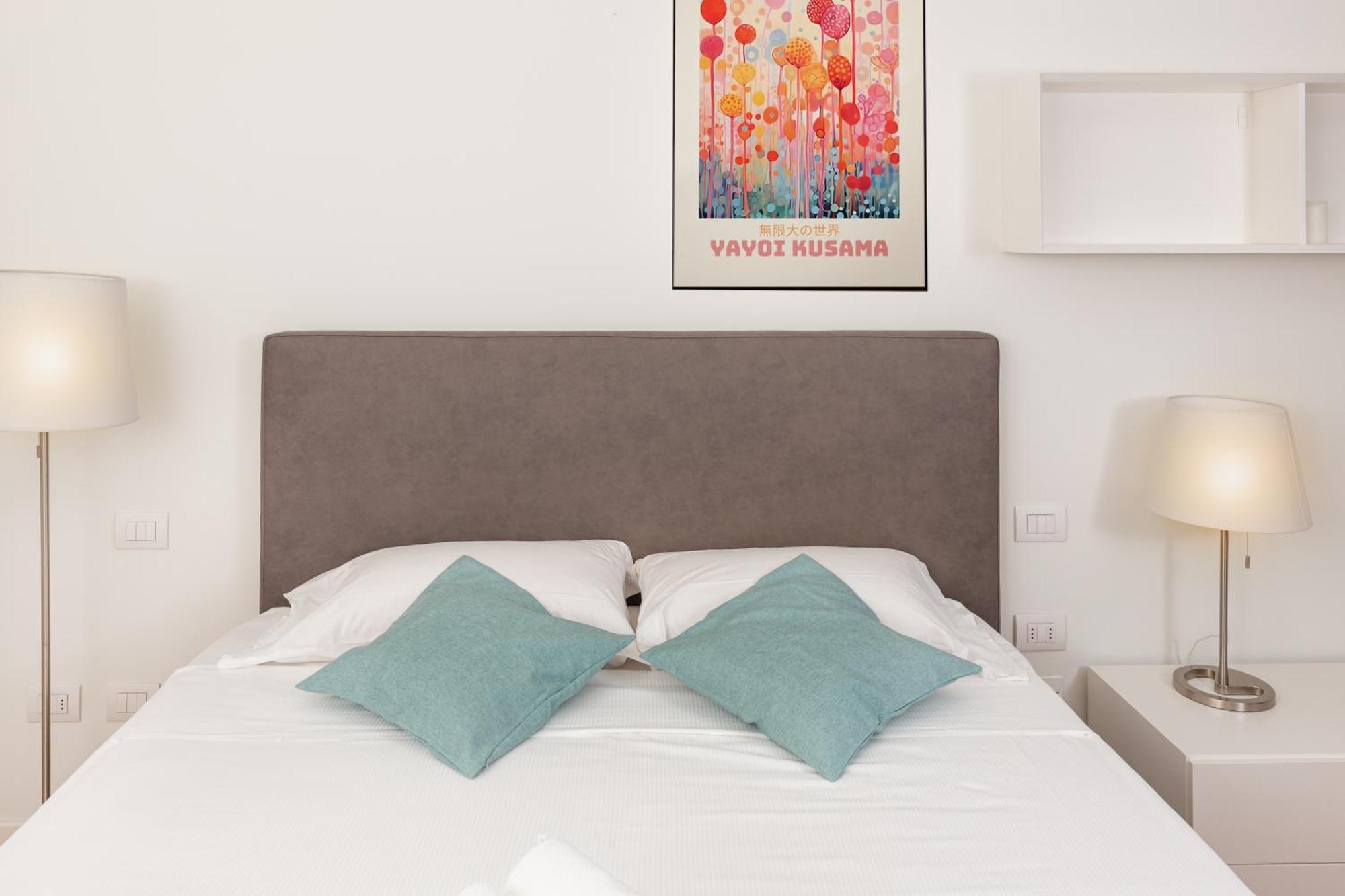 Gym And Pool Exclusive Apartment Mailand
